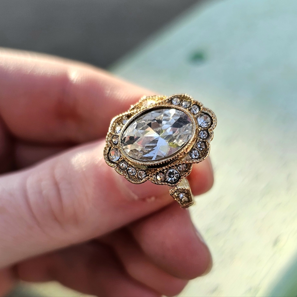 Jazz Lounge Clear Zirconia Art Deco Statement Ring - Picture 5 of 8
